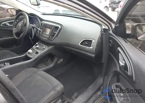 2016 Chrysler 200 Limited z USA, uszkodzony, nr VIN 1C3CCCAB3GN151440